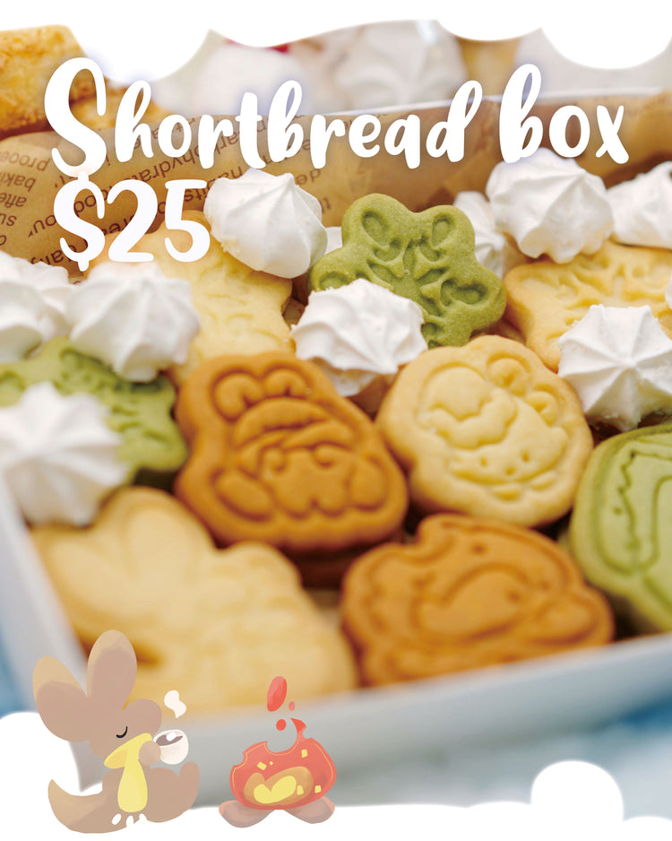 Stay warm! Shortbread Box