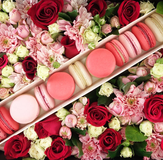 Flowers & Macarons