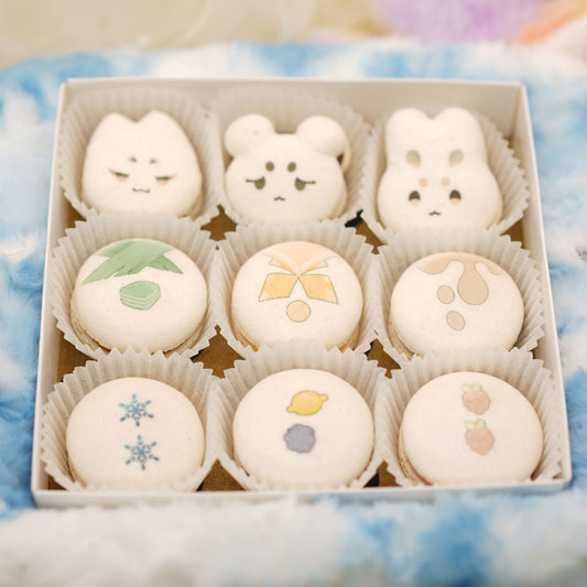 Build Your Snowmen Assorted Macaron Box