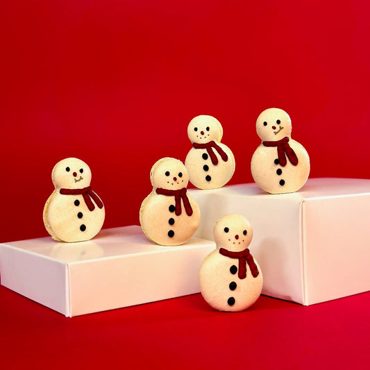 Snowman Macarons