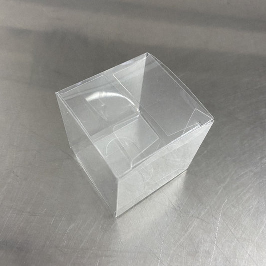 clear plastic macaron box, fits 2 macarons